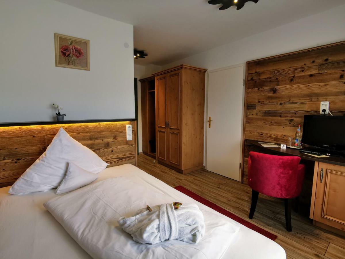 Hotel Wagner Рицлерн Екстер'єр фото